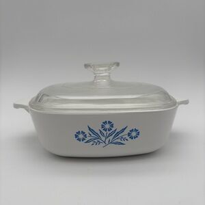 Pre-Owned Vintage Pyrex P-1-B CorningWare Blue Cornflower 1Quart Casserole Dish